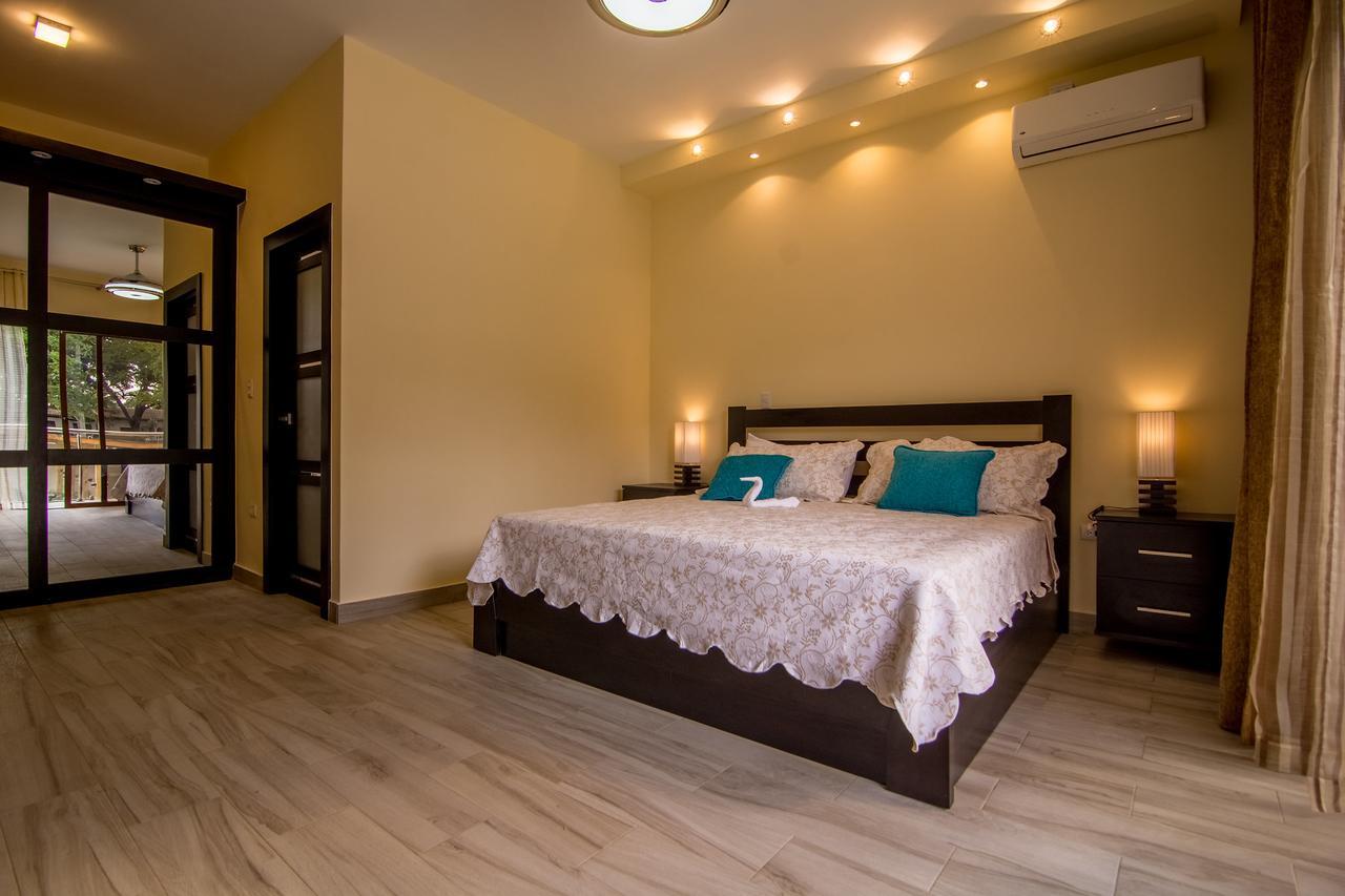 Caribbean Diamond Boutique Hotel Сосуа Экстерьер фото